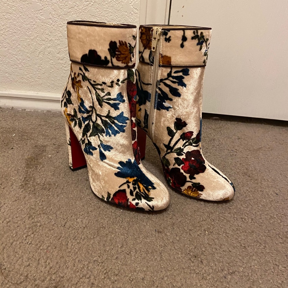 Christian Louboutin Moulamax velvet booties NWOT